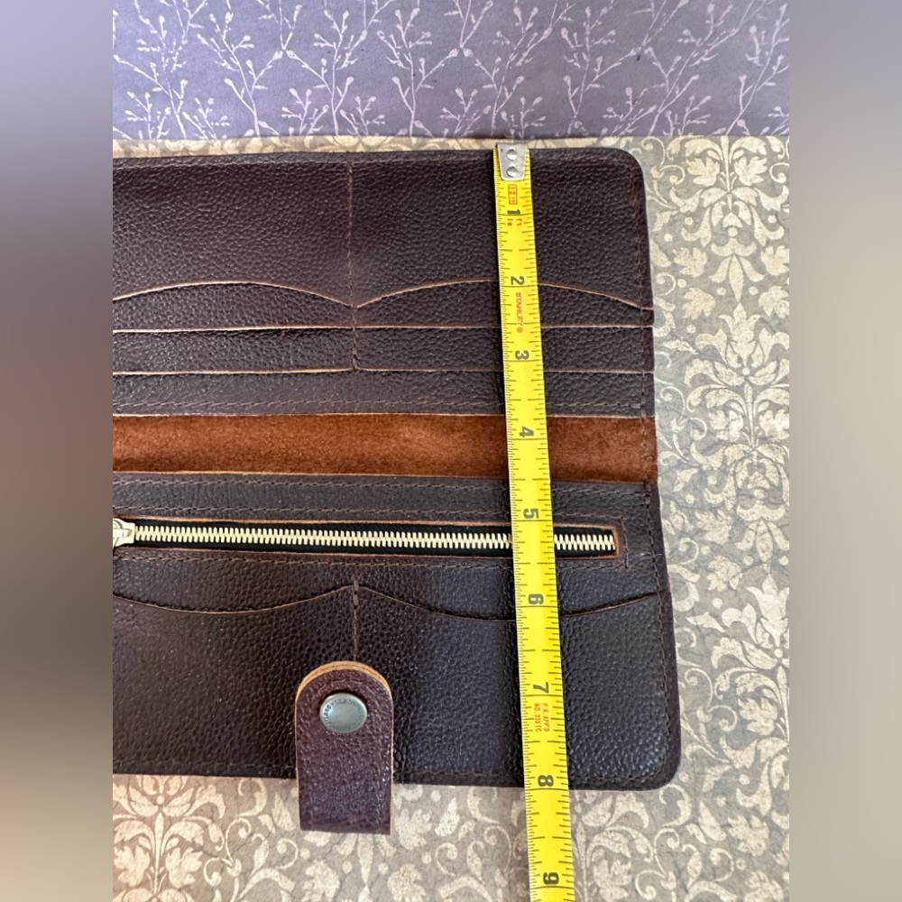 Portland Leather Goods NWOT Wallet brown full-grain leather with a snap - Picture 8 of 10